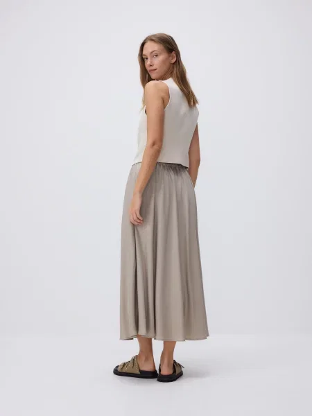Reserved Спідниця міді з ліоцелу бежевий