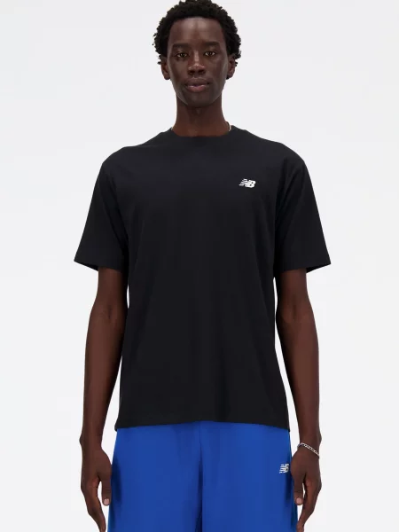 Футболка New Balance з лого чорна