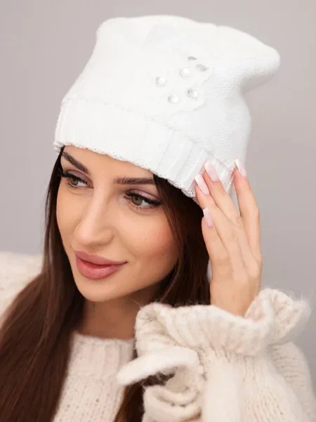 Căciulă Kesi cu model floral alb