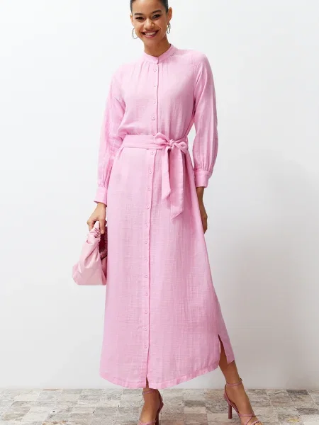 Rochie tip cămașă Trendyol de costum roz