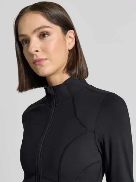 Kurtka o kroju slim fit ze stójką model STORM' Fabletics czarna
