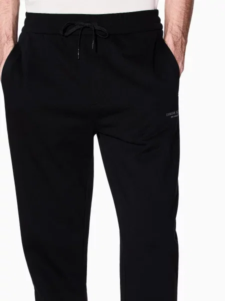 Спортивные штаны Armani Exchange черные