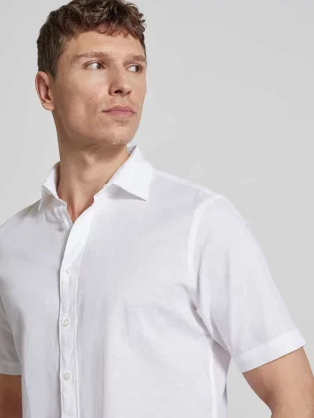 Koszula casualowa o kroju slim fit z mieszanki lnu Jake*s biała
