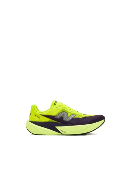 New Balance FuelCell Rebel v5 Mężczyźni Buty sportowe New Balance Size: zielony