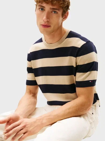 Свитер Tommy Hilfiger в полоску