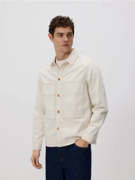 Reserved Джинсова сорочка comfort fit кремовий 