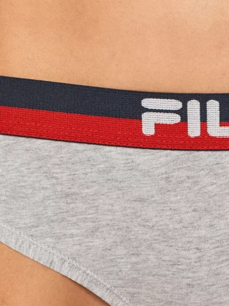Fila tanga bílé