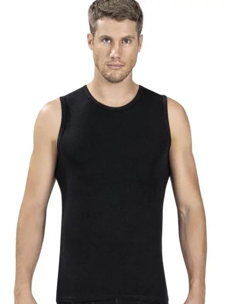 Мужская однотонная майка чорна