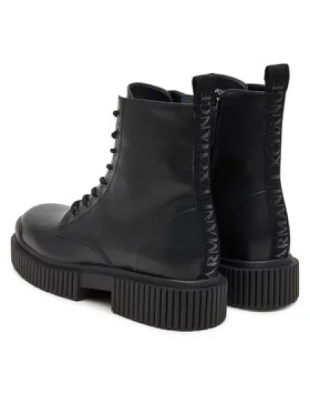 Auliniai batai Armani Exchange juoda