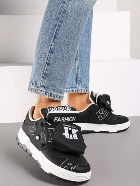 Sneakerși Inny negru