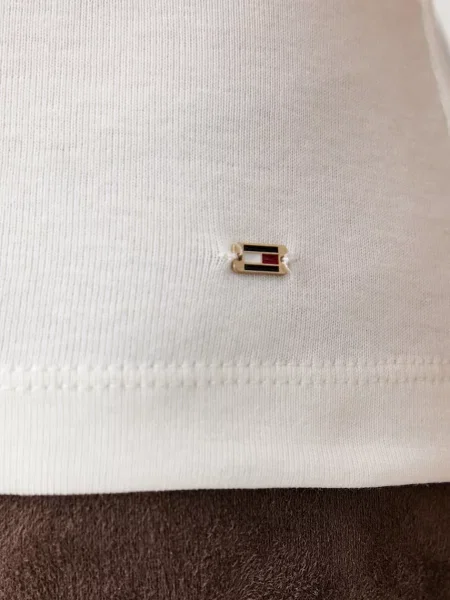 Tommy Hilfiger тениска дамска от бежово