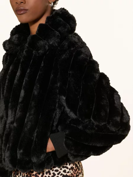 Hugo Kurtki Kobieta L Sztuczne futro Jacket czarny