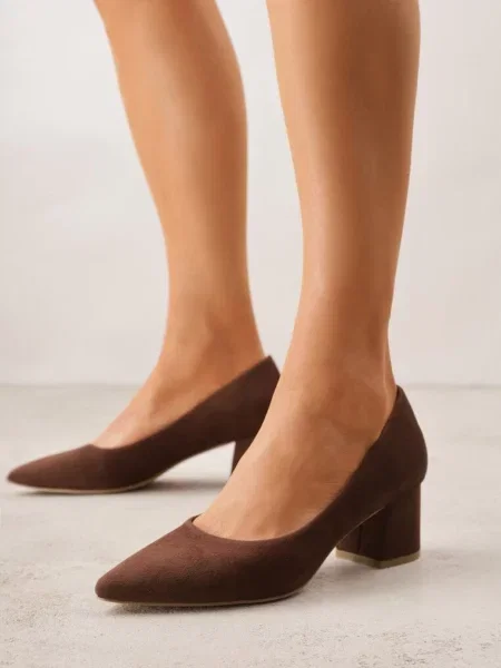 Pantofi cu maro