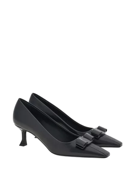 Iš natūralios odos bateliai Ferragamo juoda