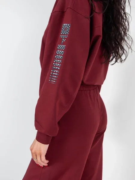 Женский костюм с брюками палаццо червоні