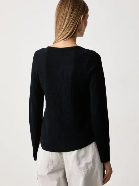 Levi's longsleeve z bawełną ROONEY WAFFLE HENLEY czarna