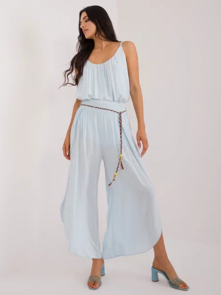 Pantaloni Fashionhunters cu crăpătură albastru