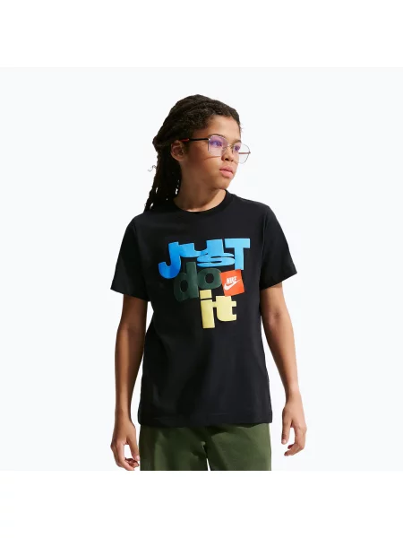 Gyermek póló Nike Sportswear Club black. Méret: fekete
