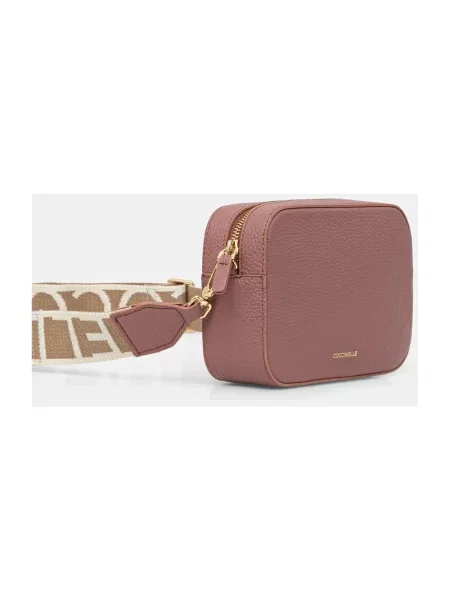 Coccinelle torebka crossbody skórzana różowa