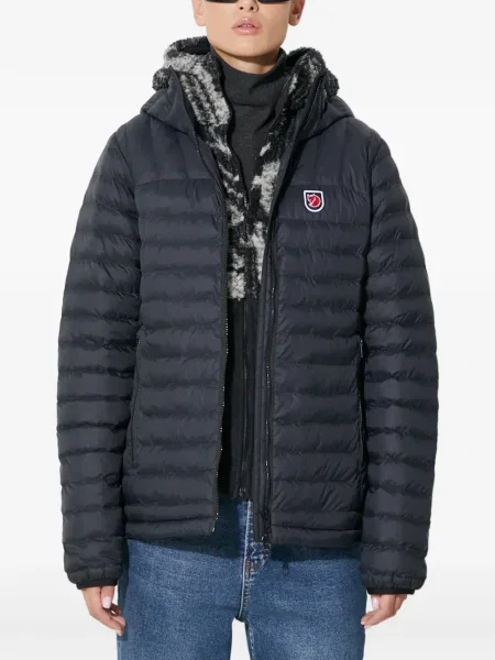 Geacă Fjallraven cu glugă negru