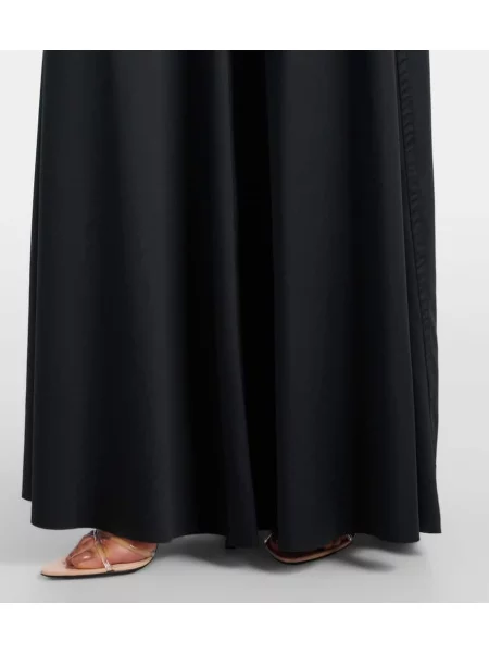 Rochie Victoria Beckham din jerseu negru