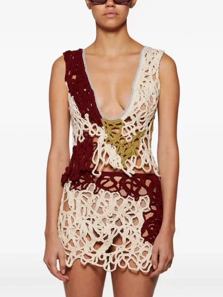 Top Maysha cu model floral cu decolteu în V