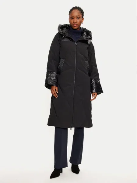 Puhovka Rinascimento črna