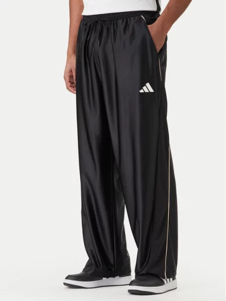 Teplákové kalhoty adidas černé