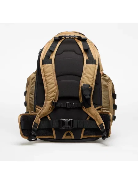 Oakley Kitchen Sink Backpack Total Coyote 34 l hnědý