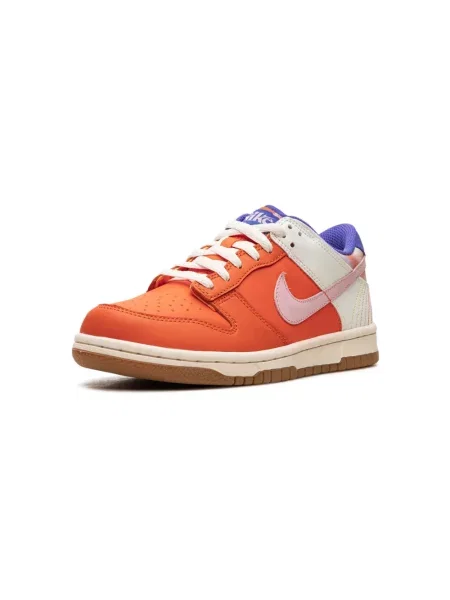 Sneakersy dziecięce Nike Dunk pomarańczowe