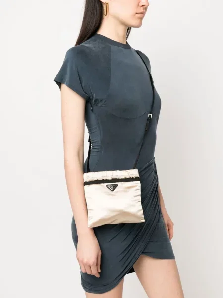 Saténová crossbody kabelka Prada Pre-owned s autogramem