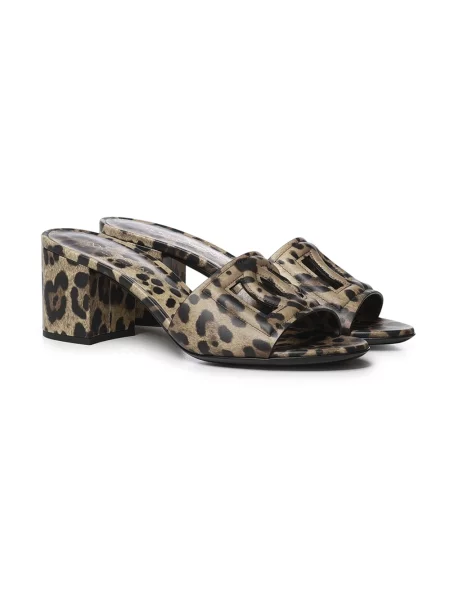 Klapki mules Dolce And Gabbana skórzane z nadrukiem