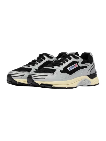 Sneakersy Autry z siateczką