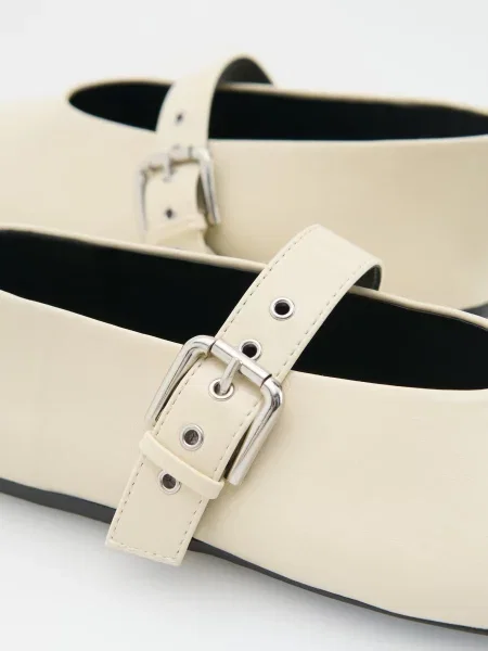 Балетки Reserved