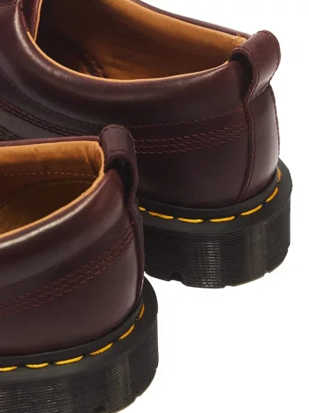 Кожаные туфли Dr. Martens