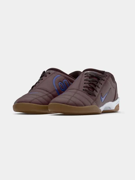 Nike Sportswear Nízke tenisky / burgundská modrá