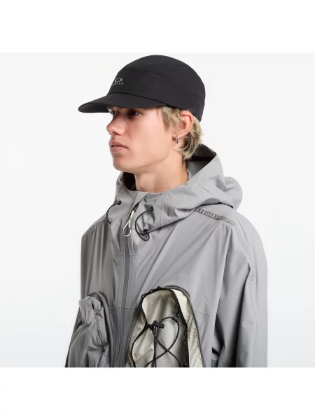 Kšiltovka Oakley Latitude Waterproof Cap Pitch Black Universal černá