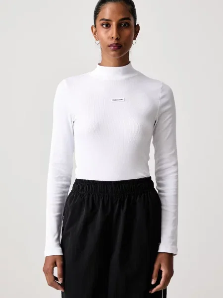 Bluză Guess Jeans cu guler înalt alb