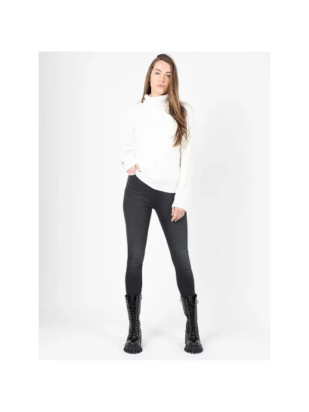 Dzianinowy sweter z golfem Silvian Heach beżowy