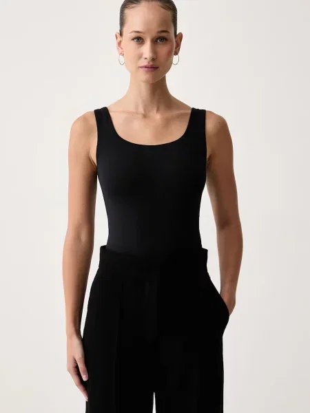 Guess body pentru femei LOTUS negru