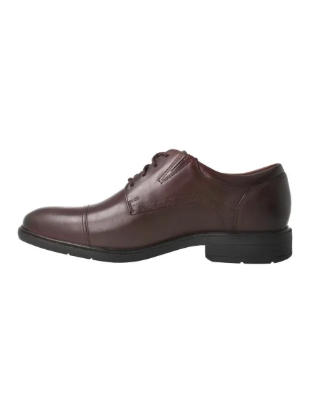 Pantofi Clarks maro