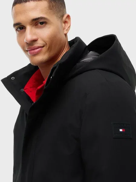 Парка Tommy Hilfiger с капюшоном черная