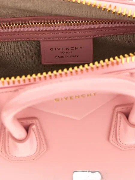 Geantă Givenchy Antigona roz
