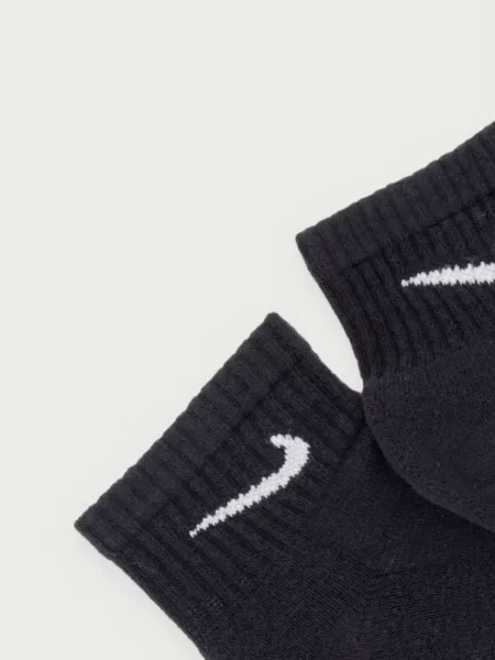 Nike Sportswear ponožky EQUIP čierna