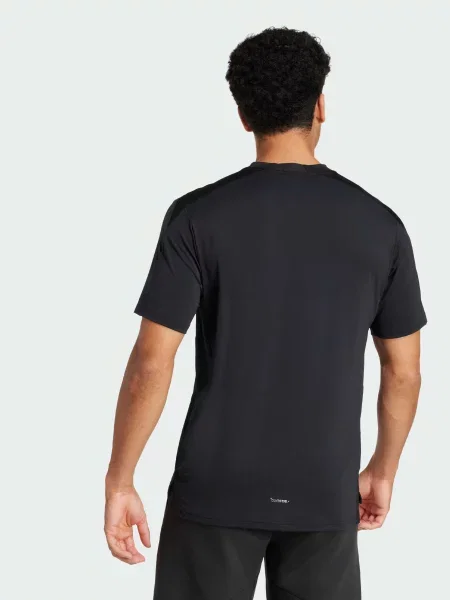 Спортивная футболка Adidas черная