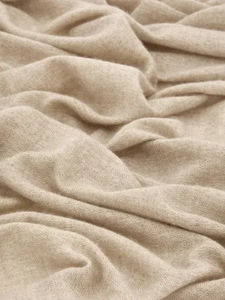 Fular Ferragamo cu broderie