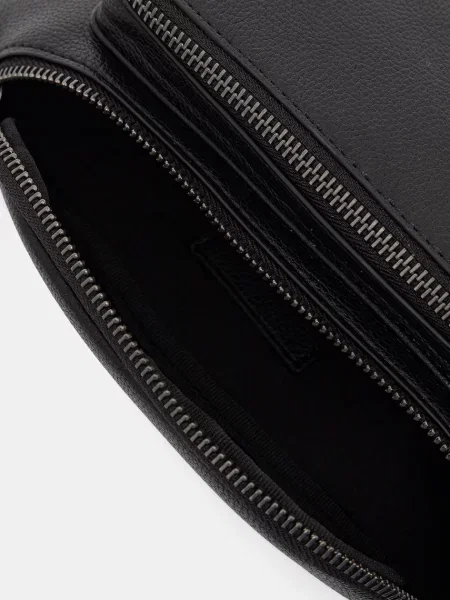Calvin Klein övtáska férfi műbőr fekete