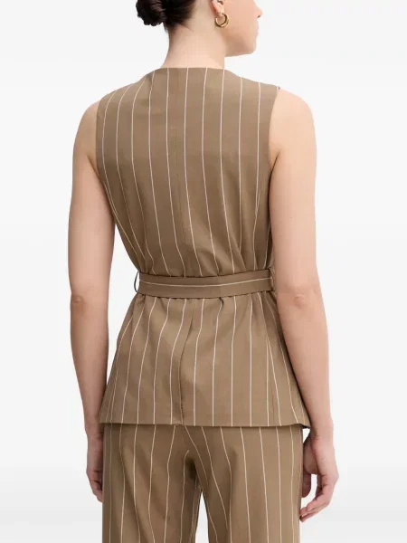 Cu centură top Benetton