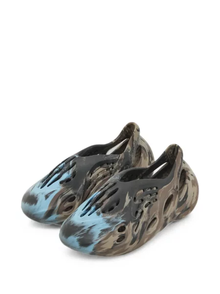 Chiloți Adidas Yeezy slip-on