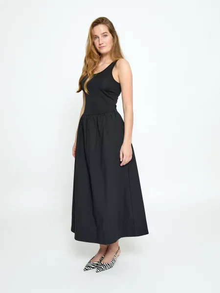 Minus Rochie MSMari Midi' negru